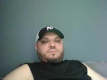 Glusgan April 23, 2025 Chaturbate stream image