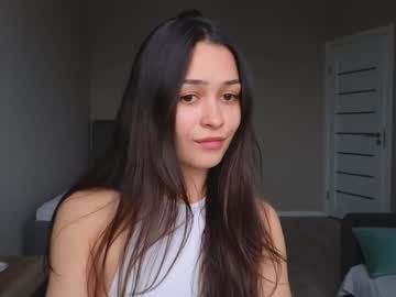A_P_P_L_E April 23, 2025 Chaturbate stream image