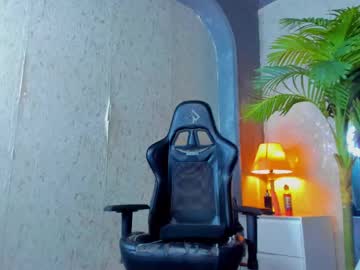 Dennis_Cox_ April 23, 2025 Chaturbate stream image