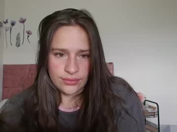 Serenity_Crystal April 23, 2025 Chaturbate stream image