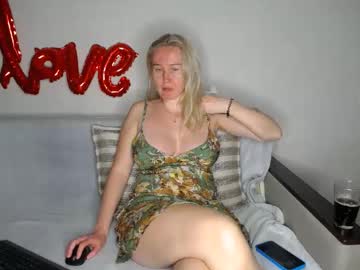 Yourhotdream1 April 23, 2025 Chaturbate stream image