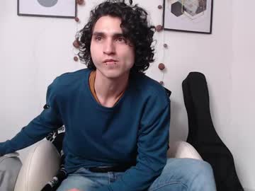 Harry_Sky April 23, 2025 Chaturbate stream image