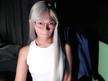 Esilchan April 23, 2025 Chaturbate stream image
