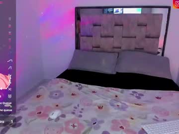 Moonlover_1 April 23, 2025 Chaturbate stream image