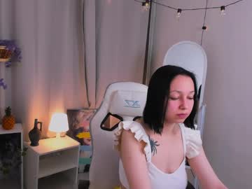 Emmarileey April 23, 2025 Chaturbate stream image