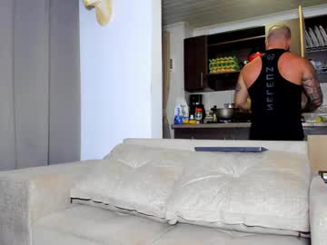 Johnnygrayson_ April 23, 2025 Chaturbate stream image