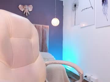 Cami_Roux April 24, 2025 Chaturbate stream image