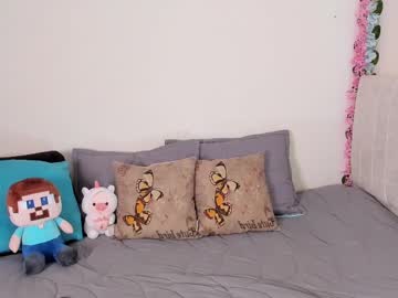 Laura1__ April 24, 2025 Chaturbate stream image