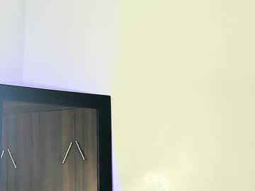 Isabella_Savina April 24, 2025 Chaturbate stream image