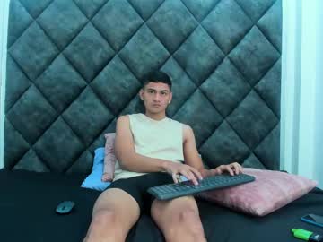 Jamessavage_ April 24, 2025 Chaturbate stream image