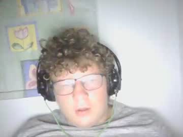 Red454games454 April 24, 2025 Chaturbate stream image