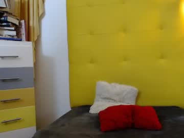 Tulunaroja April 24, 2025 Chaturbate stream image