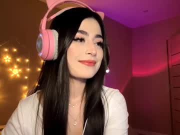 Devonaburruss April 24, 2025 Chaturbate stream image