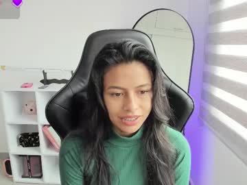 Martinnaa__ April 24, 2025 Chaturbate stream image