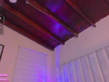 Lil_Hanna18 April 24, 2025 Chaturbate stream image
