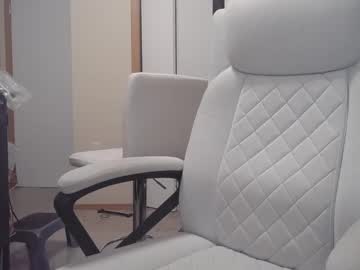 Tippyl98 April 24, 2025 Chaturbate stream image