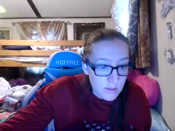Truckerswifetobe stream photo from April 24, 2025