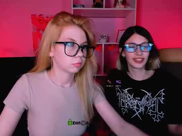 Isa_Luxury April 24, 2025 Chaturbate stream image