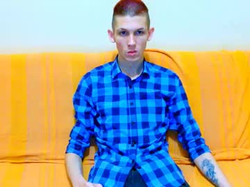Lester_Broo April 24, 2025 Chaturbate stream image
