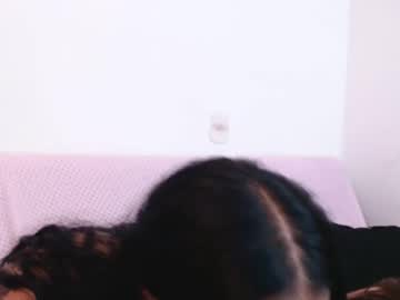 Mullan_Fox1 April 24, 2025 Chaturbate stream image