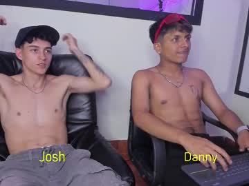 Roomies_Djk April 24, 2025 Chaturbate stream image