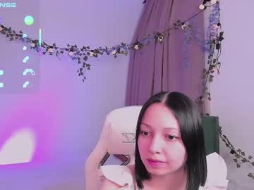 Emmarileey April 24, 2025 Chaturbate stream image