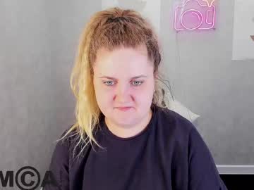 Andrea_Robinson April 25, 2025 Chaturbate stream image