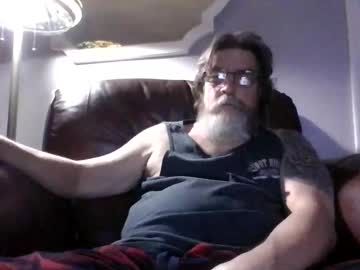 Runningaround60 April 25, 2025 Chaturbate stream image