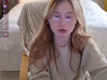 Charming_Lilly April 25, 2025 Chaturbate stream image