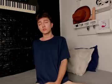 Jeremy_Salvatore_ April 25, 2025 Chaturbate stream image