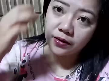 Izettloves April 25, 2025 Chaturbate stream image