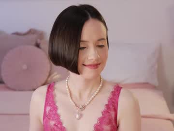 _Female_Essence_ April 25, 2025 Chaturbate stream image