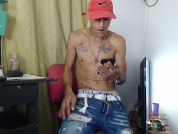 Jorlatinhot420 April 25, 2025 Chaturbate stream image