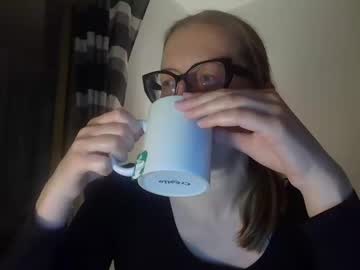 Poorlittlething863035 April 25, 2025 Chaturbate stream image