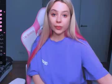 Monalauu April 25, 2025 Chaturbate stream image