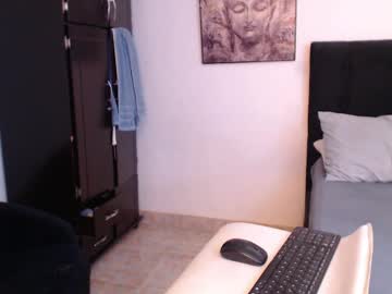 Derek_Group April 25, 2025 Chaturbate stream image