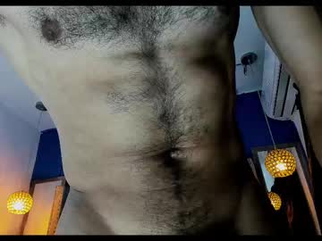 Latinhotboys1 stream photo from April 26, 2025