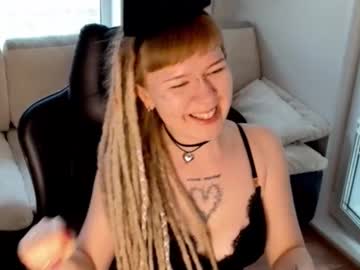 Mintykitten_ April 26, 2025 Chaturbate stream image