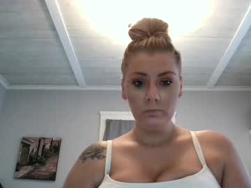Rosedangerous99 April 26, 2025 Chaturbate stream image