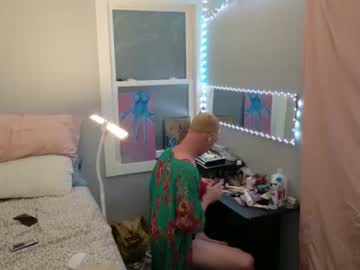 Kirkcammerman1 April 27, 2025 Chaturbate stream image