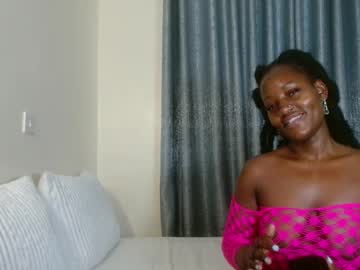 Elegant_Ebony April 28, 2025 Chaturbate stream image