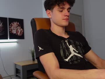 Brad_Holloway April 28, 2025 Chaturbate stream image