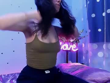 Bellaqueen0701 April 28, 2025 Chaturbate stream image