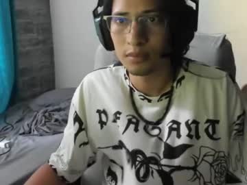 Pedroelescamosoqwe April 28, 2025 Chaturbate stream image