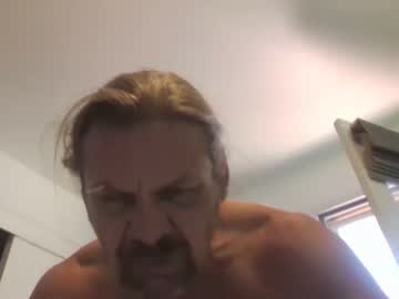 A2le3x867230 April 28, 2025 Chaturbate stream image