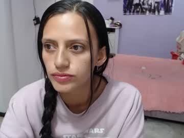 Silvanaroberts_ April 28, 2025 Chaturbate stream image