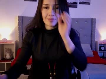 Cristal_Hilton_10 April 29, 2025 Chaturbate stream image