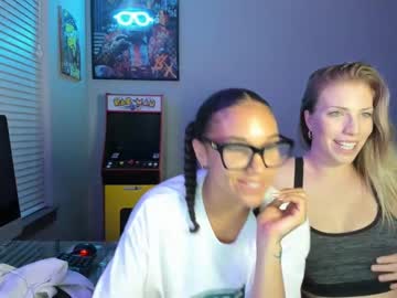 L0vecherry April 29, 2025 Chaturbate stream image