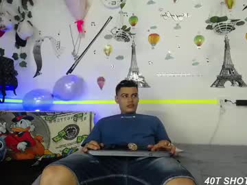 Cris_Barber April 29, 2025 Chaturbate stream image