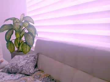 Paulinerussell April 29, 2025 Chaturbate stream image